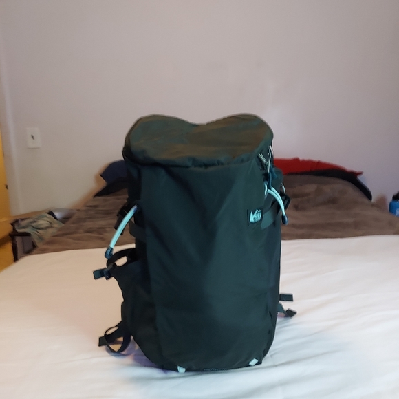 REI Other - REI Ruckpack 18L Backpack